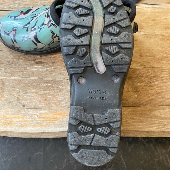 sloggers shoes near me